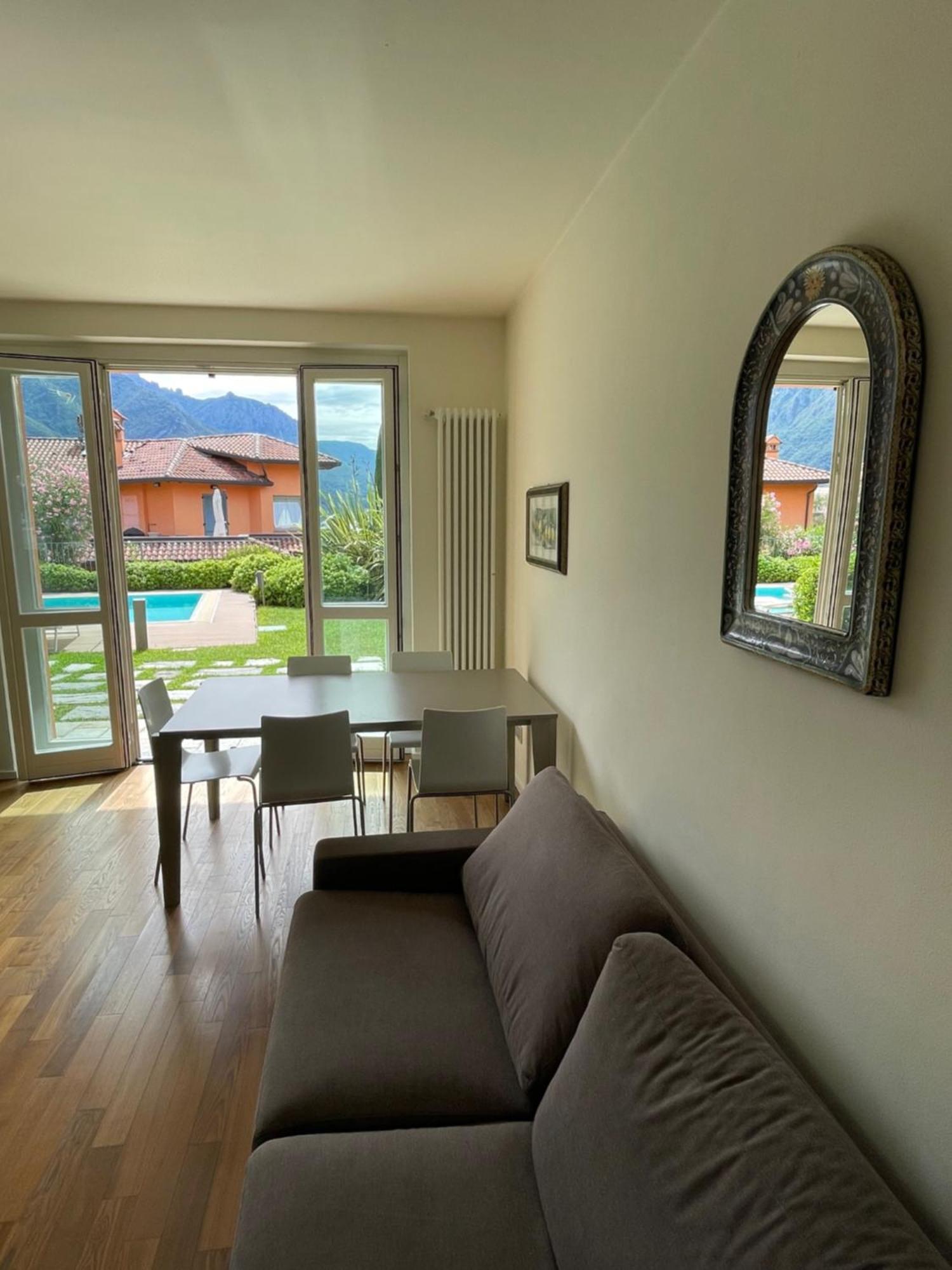 Maison Casa Lavanda Bellagio Exteriör bild